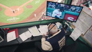 The Clubhouse: A Year with the Red Sox: 1×8